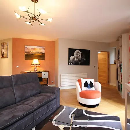 T3 4 Pers, Centre La Bourboule, Parking, Wifi, Chien Admis - Fr-1-608-293 *